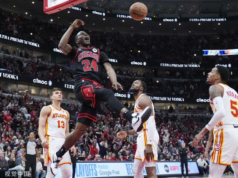 中场球员巴 中场球员巴