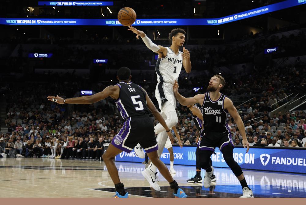 足球场上的 足球场上的