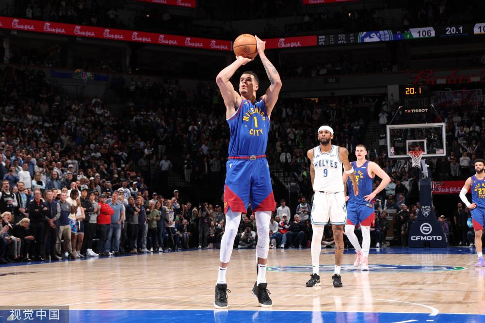 现代足球发 现代足球发